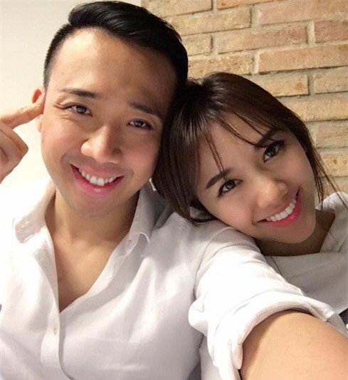 Valentine: Trấn Thành tặng quà bất ngờ cho Hari Won