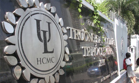 Vụ đình chỉ học vì photo giáo trình: Sinh viên nói gì?