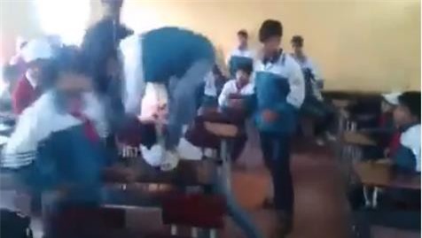 Phẫn nộ nam sinh lớp 7 bị đấm, đạp dã man trong lớp 