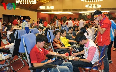 Lễ hội Xuân Hồng 2017 dự kiến tiếp nhận gần 10.000 đơn vị máu