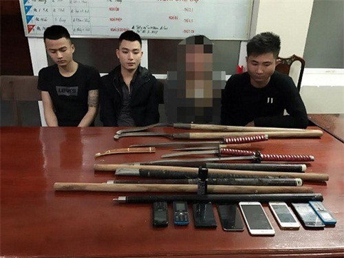 30 côn đồ hỗn chiến, cảnh sát 113 nổ súng dẹp loạn