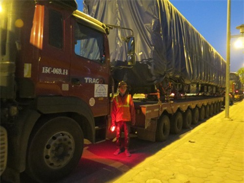 "Bật mí" việc di chuyển đoàn tàu đường sắt Cát Linh - Hà Đông 