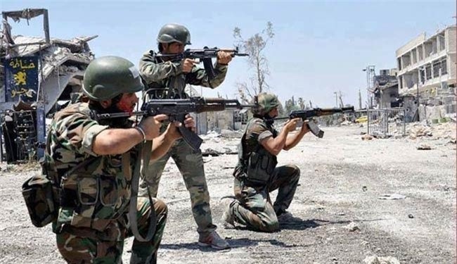 Quân đội Syria hạ gục máy bay của IS gần Deir ez-Zor 