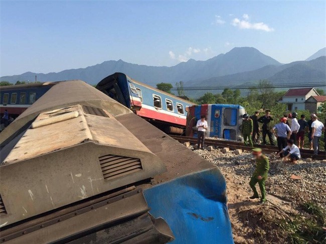 Tai nạn tàu hỏa ở Huế: Phút kinh hoàng qua lời kể Trưởng tàu SE2