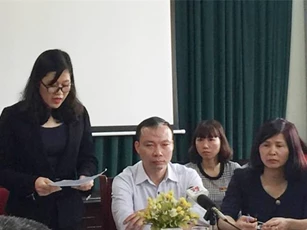 Cách chức hiệu trưởng trường tiểu học Nam Trung Yên