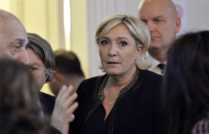 Le Pen "gọi tên" người duy nhất có thể đánh sập IS ở Syria