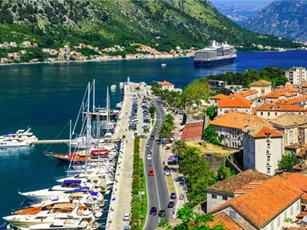 Montenegro cầu cứu NATO giúp nước này thoát khỏi "bàn tay Nga"
