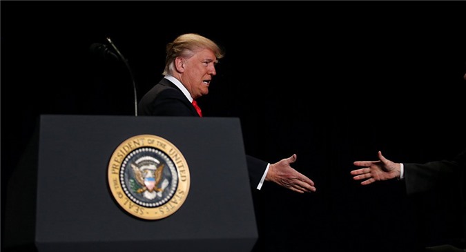 Trump sắp ký thỏa thuận hợp tác kinh tế và chống khủng bố với Nga?