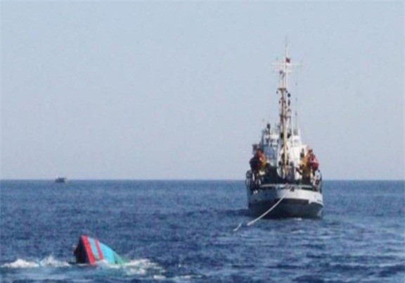 Truy tìm tàu lạ tông chết người trên biển rồi bỏ trốn