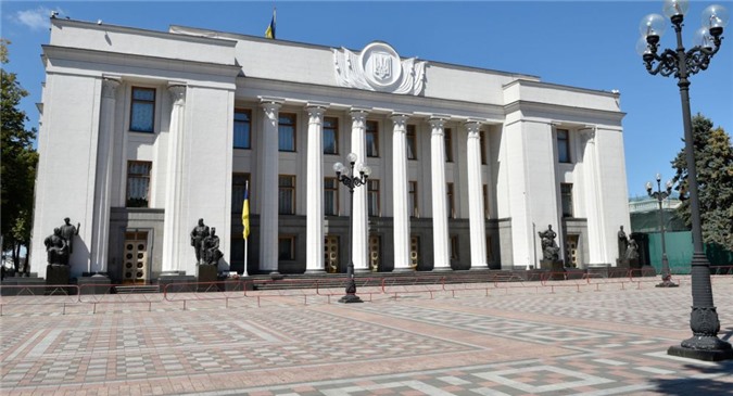 Ukraine khởi tố nghị sĩ đề xuất kế hoạch dỡ bỏ lệnh trừng phạt Nga