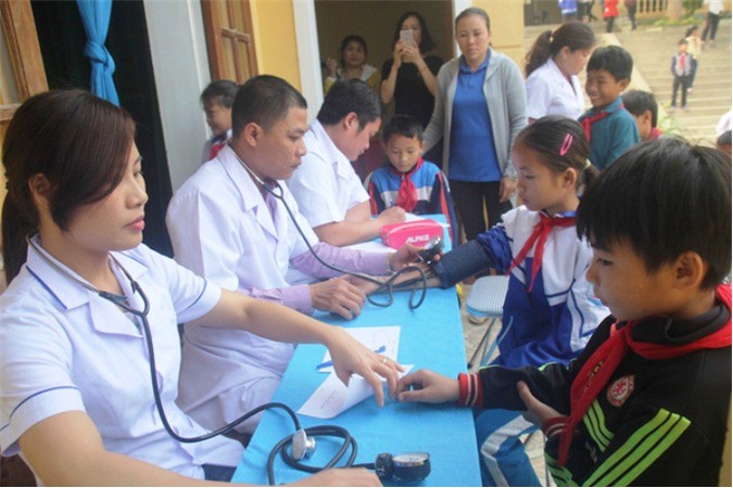 20 học sinh mắc bệnh viêm cầu thận cấp, Bộ Y tế vào cuộc