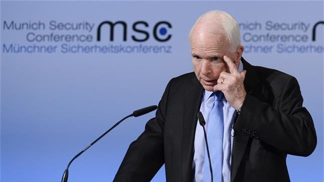 "McCain bí mật tới miền Bắc Syria vào tuần trước"