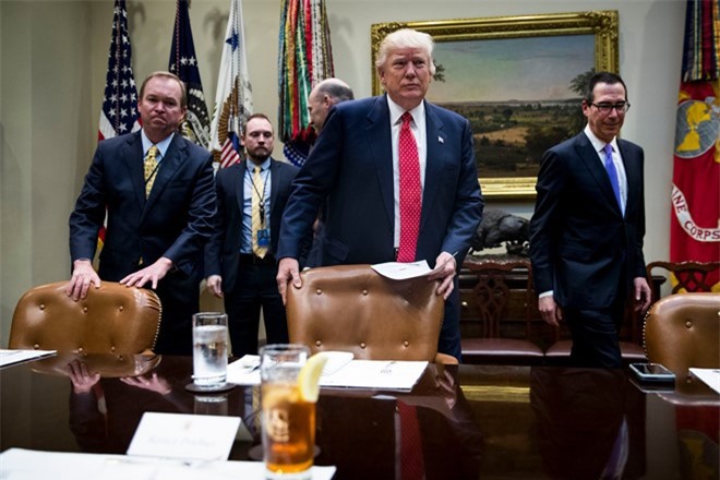 Ông Donald Trump muốn tăng chi tiêu quốc phòng