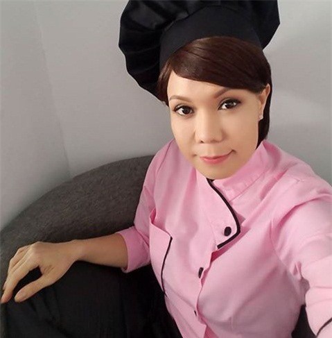 Việt Hương viết thư tay xin lỗi vì diễn hài thô tục  