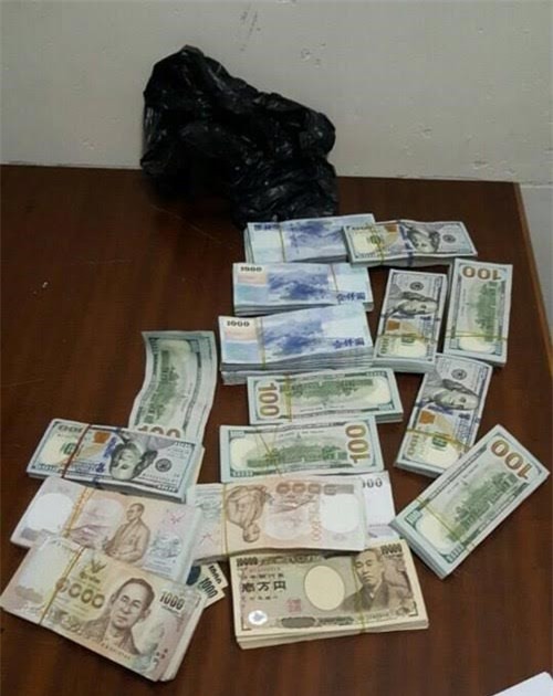 Khởi tố 2 đối tượng trộm hơn 6 tỷ đồng trên xe khách