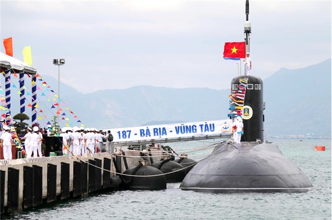 Lễ thượng cờ tàu ngầm Đà Nẵng và Bà Rịa - Vũng Tàu