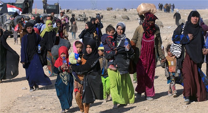 Quân đội Iraq tấn công Mosul, người dân ồ ạt chạy trốn