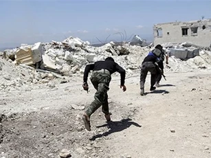 Quân đội Syria chiếm 3 thị trấn chiến lược ở Đông Aleppo, IS ồ ạt rút lui
