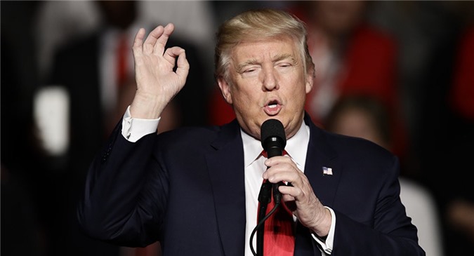 Đảng Dân chủ: Trump cố tình làm ngơ với "mối đe dọa từ Nga"