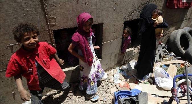 Nạn đói đẩy trẻ em Yemen gia nhập các tổ chức khủng bố