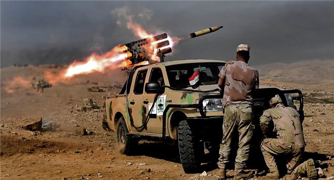 Quân đội Iraq bao vây, tấn công tay súng IS ở phía Tây Mosul