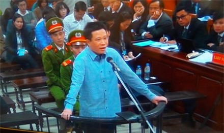 Xét xử vụ án Oceanbank: Hà Văn Thắm đổ lỗi Phạm Công Danh