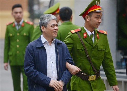 Xét xử vụ án Oceanbank: Nguyên TGĐ Nguyễn Xuân Sơn chối tội tại tòa