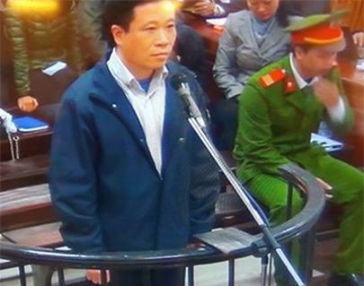 Xét xử vụ án Oceanbank: Hà Văn Thắm nhận hết tội, xin cho cấp dưới