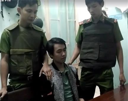 Tin mới vụ bắt kẻ cướp ngân hàng trong 10 phút ở Đà Nẵng