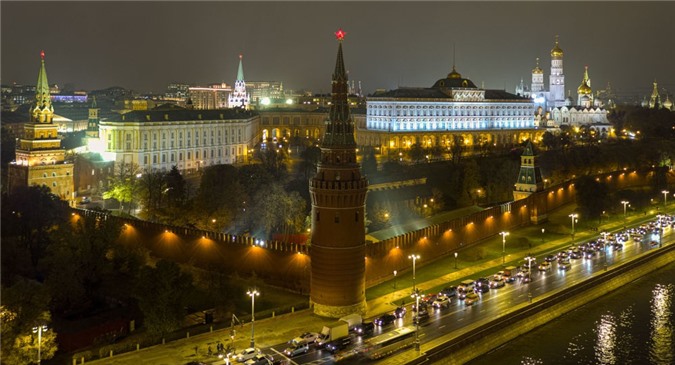 Nga "khuyên" Ukraine cân nhắc kỹ trước khi hành động ở Donbass