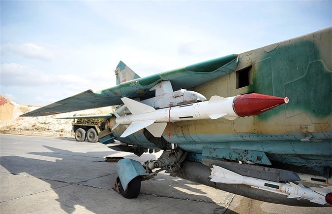 Chiến cơ Syria rơi gần biên giới TNK, chưa tìm thấy phi công