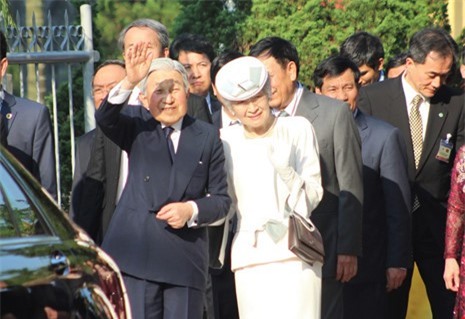 Nhà vua Akihito và Hoàng hậu cảm kích tấm lòng người dân Huế