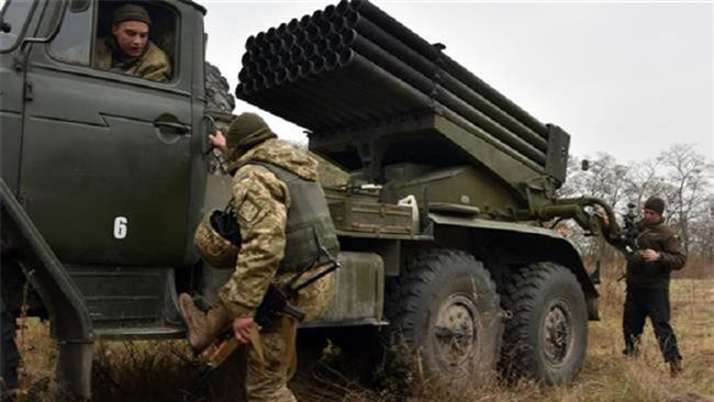 Quân đội Ukraine bị tố nã đạn pháo vào nhà dân ở Donetsk