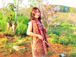 Tin mới nhất vụ bẻ hoa anh đào ở Đà Lạt gây xôn xao