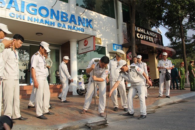 Tiếp nối TP.HCM, Hà Nội, Đà Nẵng ra quân 'đòi lại' vỉa hè