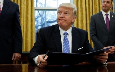 5 bang ở Mỹ đâm đơn kiện sắc lệnh cấm nhập cư mới của Trump