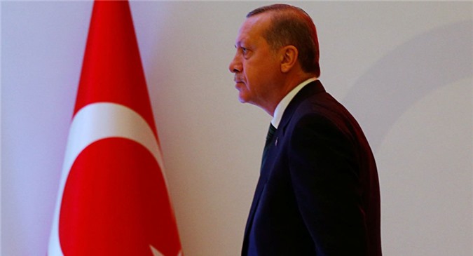 8 Bộ trưởng tháp tùng ông Erdogan trong chuyến thăm Nga