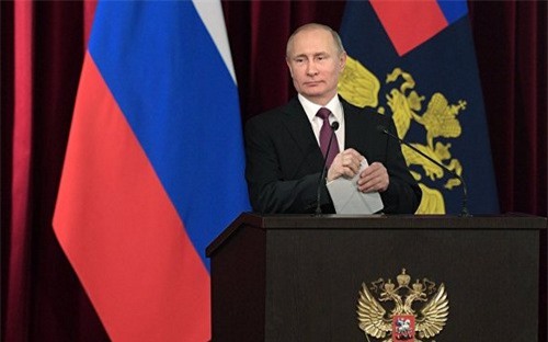 Ông Putin bất ngờ sa thải 10 tướng lĩnh không rõ nguyên nhân