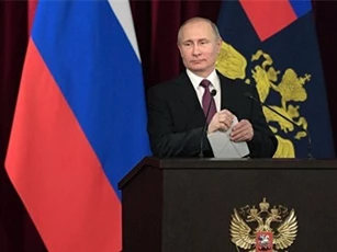 Ông Putin bất ngờ sa thải 10 tướng lĩnh không rõ nguyên nhân