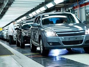 Ôtô Ấn Độ cập cảng Việt Nam với giá bình quân 89 triệu/chiếc