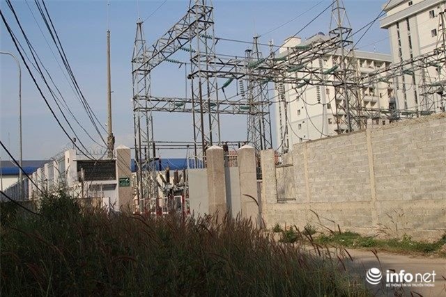 Trạm biến áp bất ngờ phóng điện, 2 người nhập viện cấp cứu