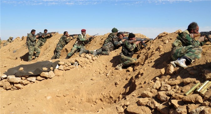 Assad: Quân đội Syria "chuyển hướng ưu tiên" giải phóng Raqqa khỏi IS