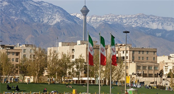 Iran hoãn phóng tên lửa đẩy vì e ngại đe dọa từ phía Hoa Kỳ