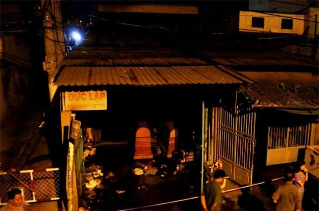 Cháy nhà trong đêm, 4 người trong gia đình chết thảm