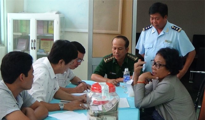 Khởi tố vụ người phụ nữ Campuchia vận chuyển 8kg vàng vào Việt Nam