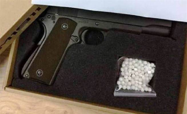 Bắt giữ băng nhóm trộm cắp "găm" sẵn súng để chống trả