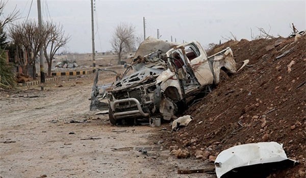 Cố rút khỏi Palmyra, đoàn xe của IS bị quân đội Syria đánh tơi tả