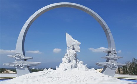 Cu&#x1ED9;c chi&#x1EBF;n G&#x1EA1;c Ma &#x111;i v&#xE0;o l&#x1ECB;ch s&#x1EED;, &#x27;v&#xF2;ng tr&#xF2;n b&#x1EA5;t t&#x1EED;&#x27; hi&#x1EC7;n h&#x1EEF;u