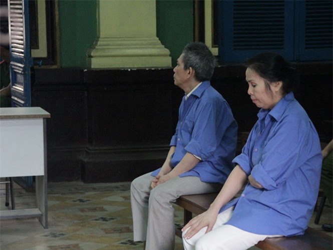 Vợ chồng U60 lừa đảo, chiếm đoạt trăm tỷ của nhiều đại gia 