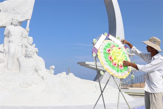 &quot;V&#xF2;ng tr&#xF2;n b&#x1EA5;t t&#x1EED;&quot; t&#x1EA1;i Khu t&#x1B0;&#x1EDF;ng ni&#x1EC7;m chi&#x1EBF;n s&#x129; G&#x1EA1;c Ma d&#x1EA7;n h&#xEC;nh th&#xE0;nh